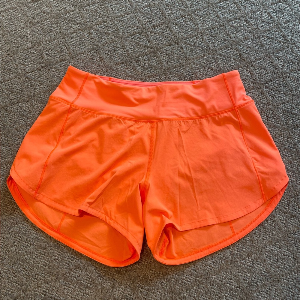 Lululemon speed up mid-rise lined short. size 6